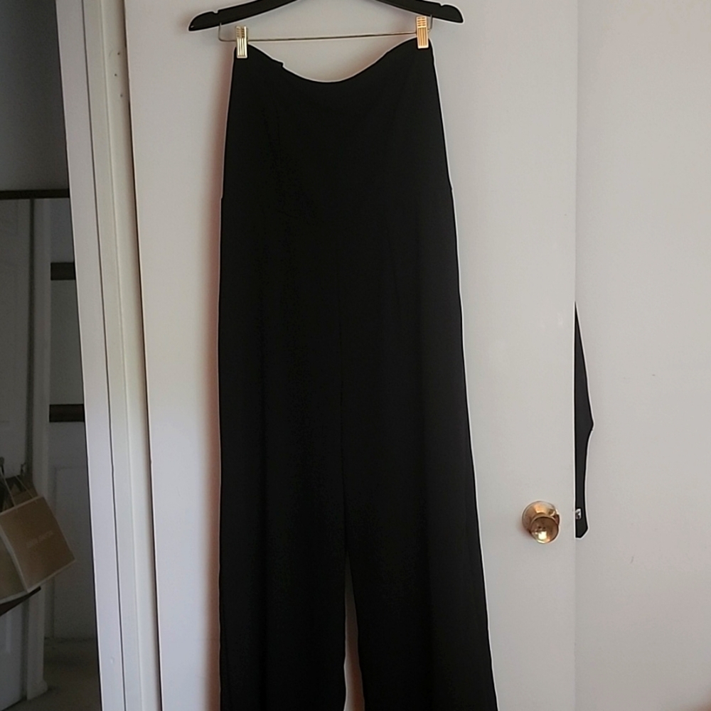Brand new Wild Fable strapless wideleg jumpsuit zips on the side - Size XL